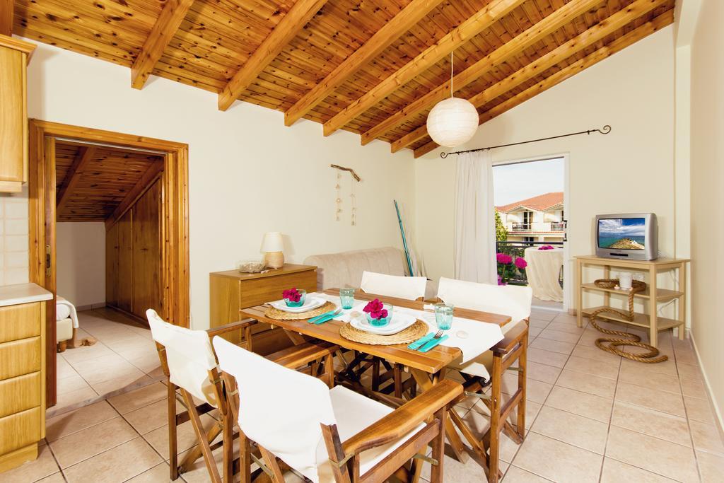 Ferienwohnung Thetis Alykanas  Zimmer foto